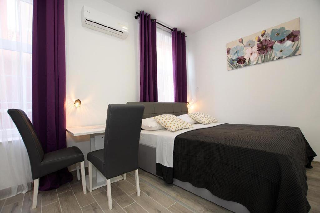 Sophie The Center Of The Old Town Apartamento Zadar Exterior foto