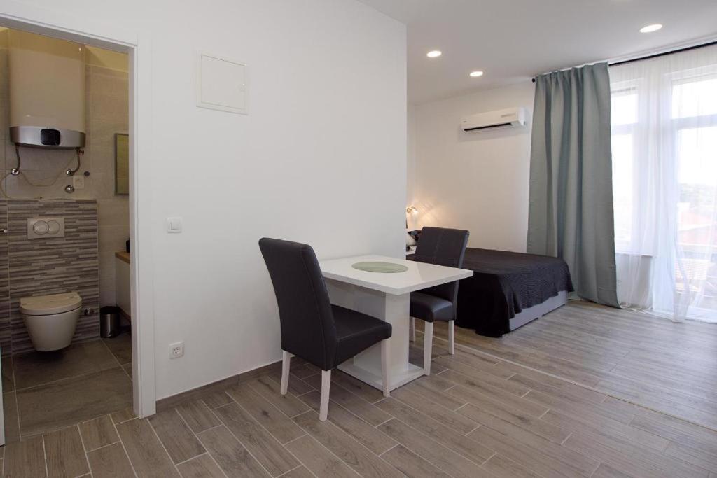 Sophie The Center Of The Old Town Apartamento Zadar Exterior foto